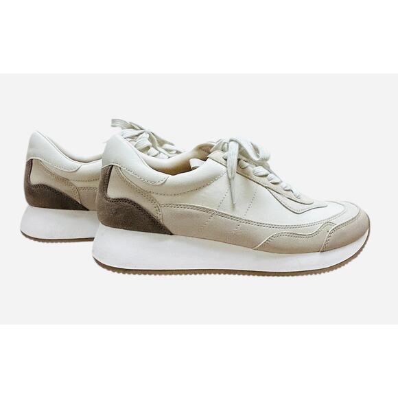 Universal Thread Women’s Lace-Up Sneakers Size 8.5 Memory Foam‎ Insole - Picture 1 of 6